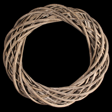 Natural peeled wicker ring 40 cm
